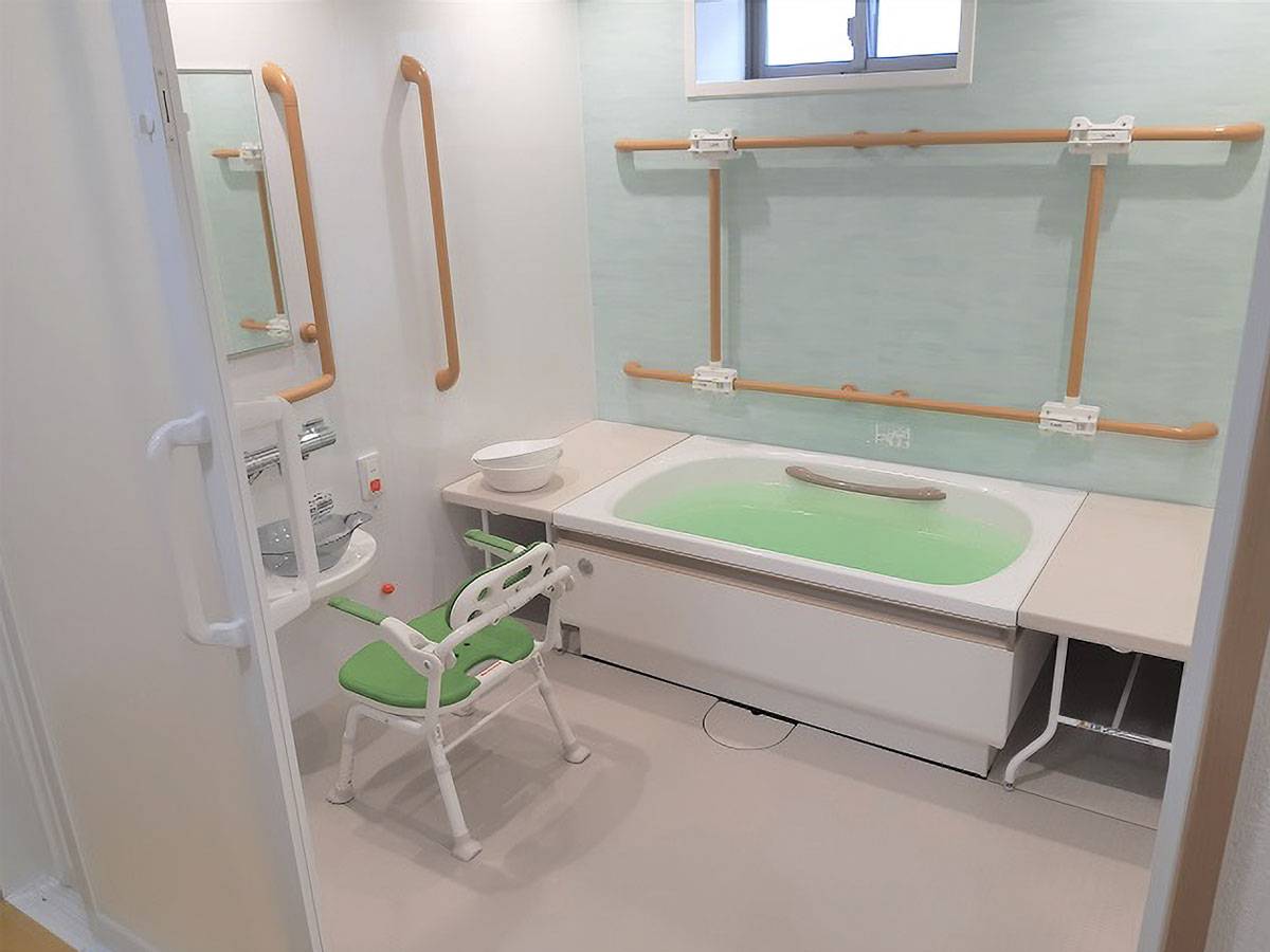 サービス付き高齢者向け住宅HIBISU伊丹 一般浴室